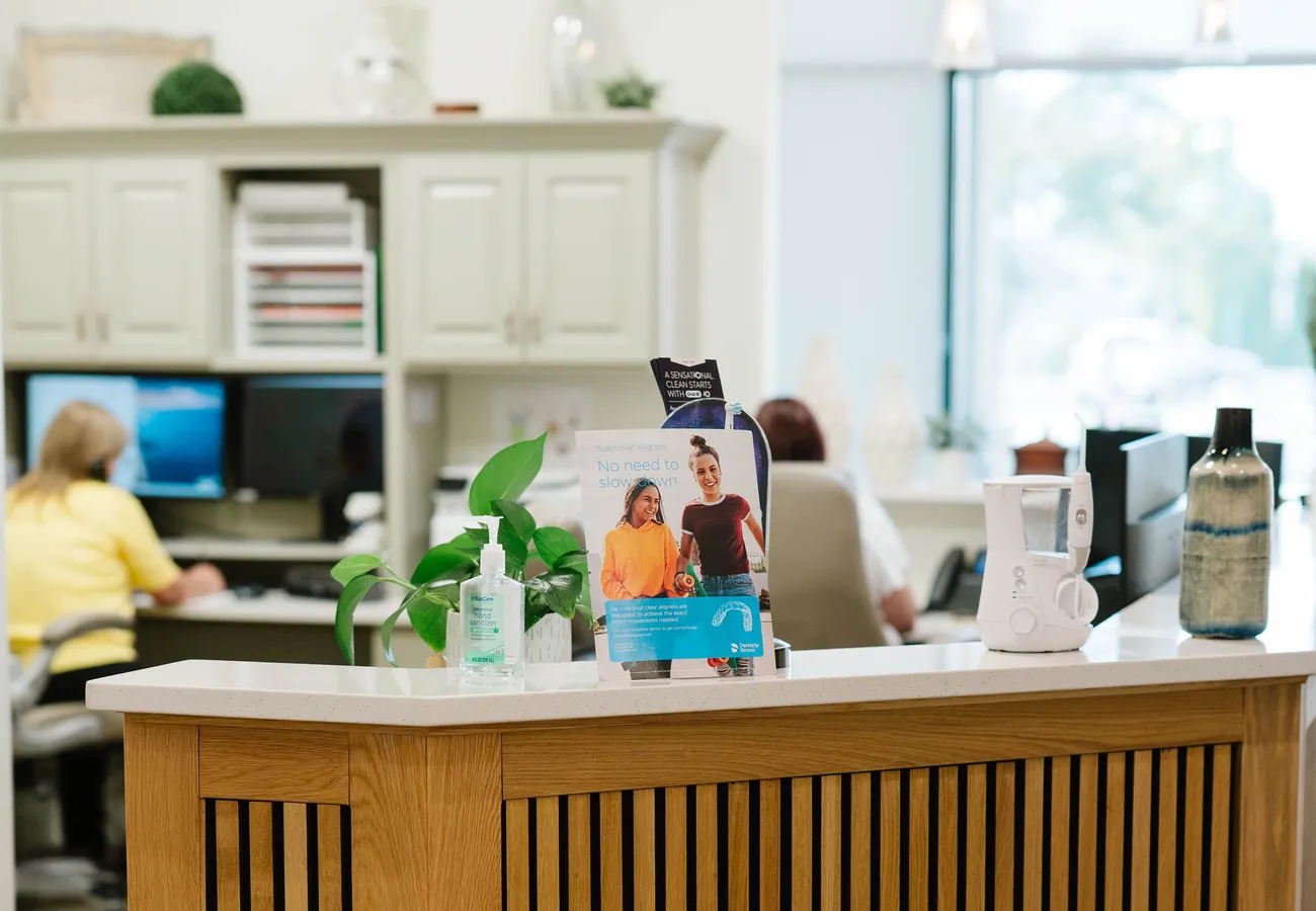 Front reception desk at CrossPointe Dental